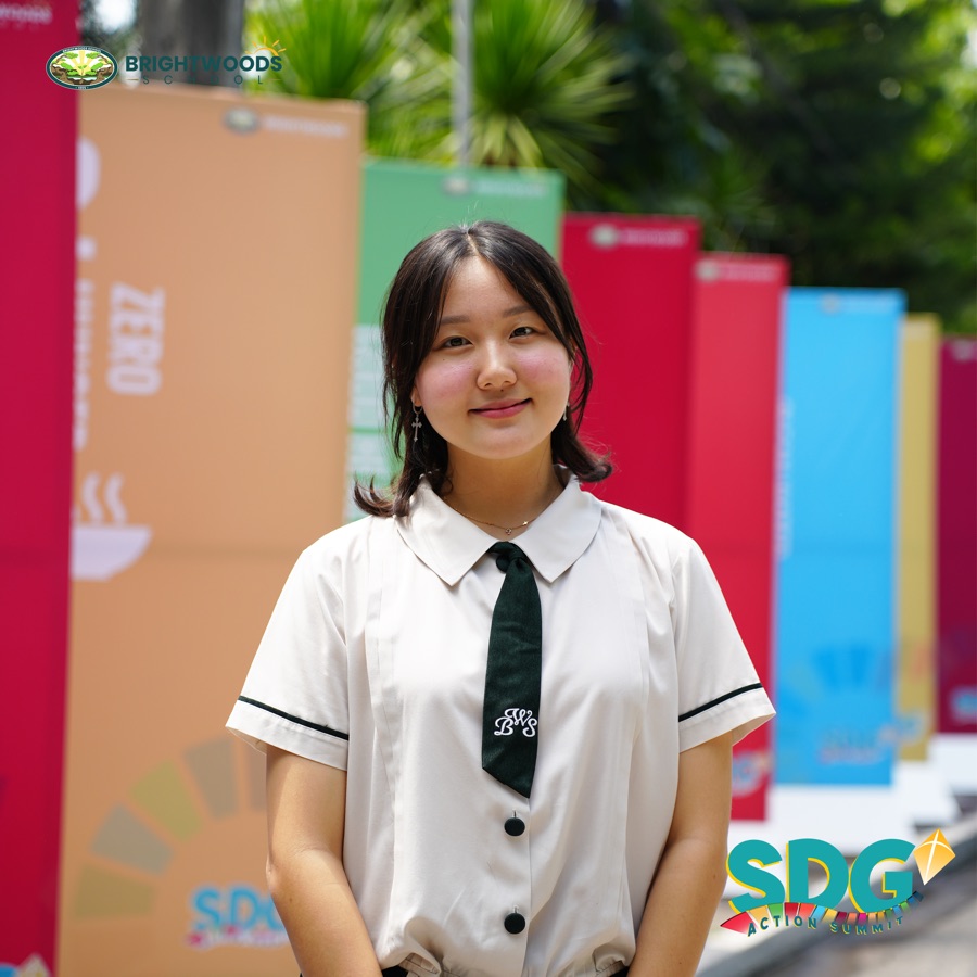 A Brightwoods student with the Sustainable Development Goals at the SDG Action Summit